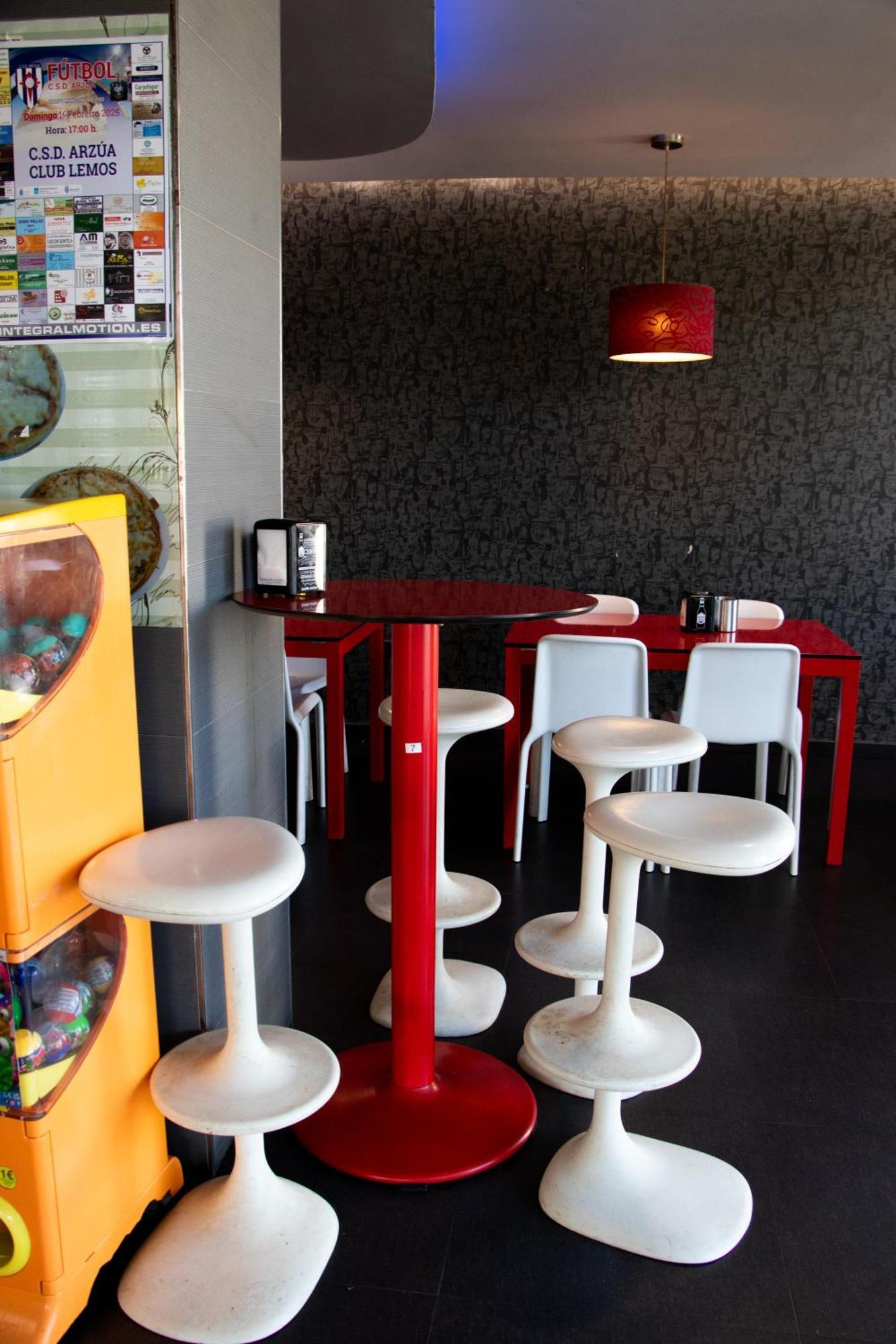 Pension Restaurante "O Retiro " Arzúa Exteriör bild