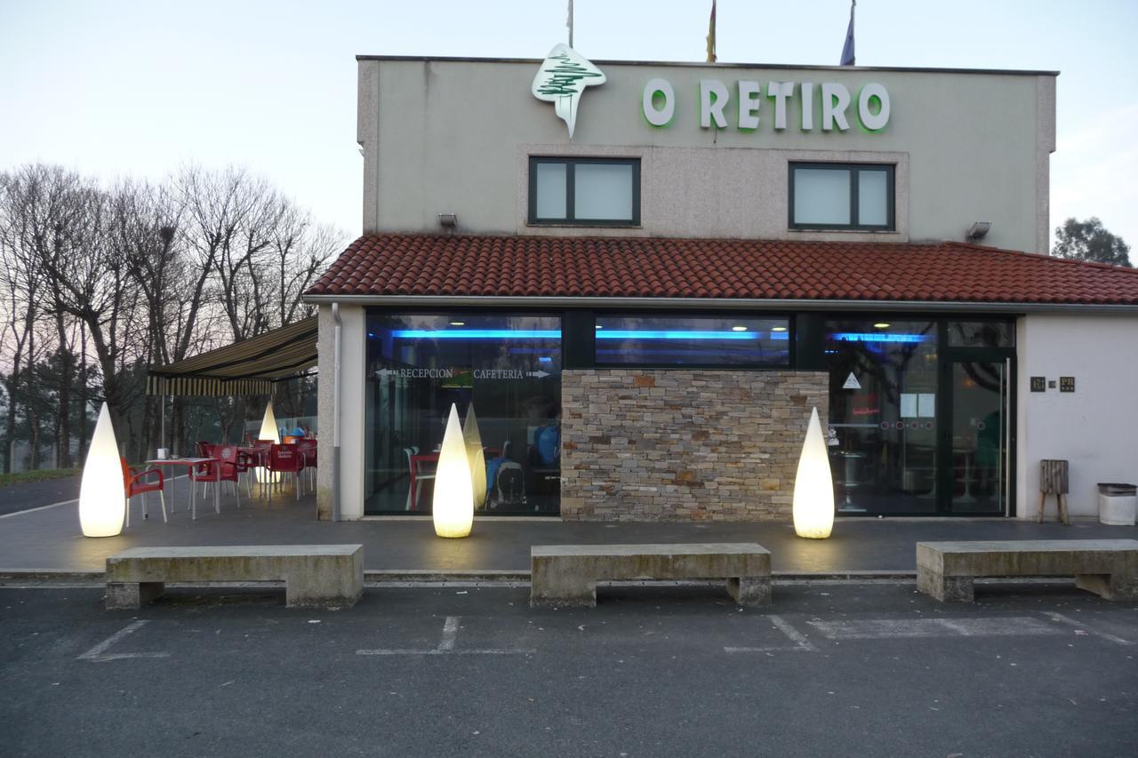 Pension Restaurante "O Retiro " Arzúa Exteriör bild