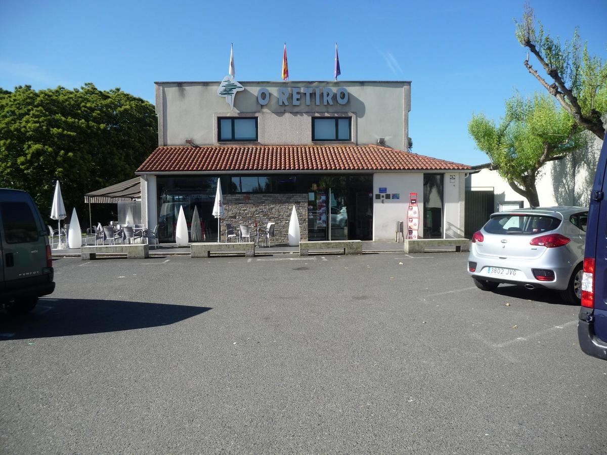 Pension Restaurante "O Retiro " Arzúa Exteriör bild